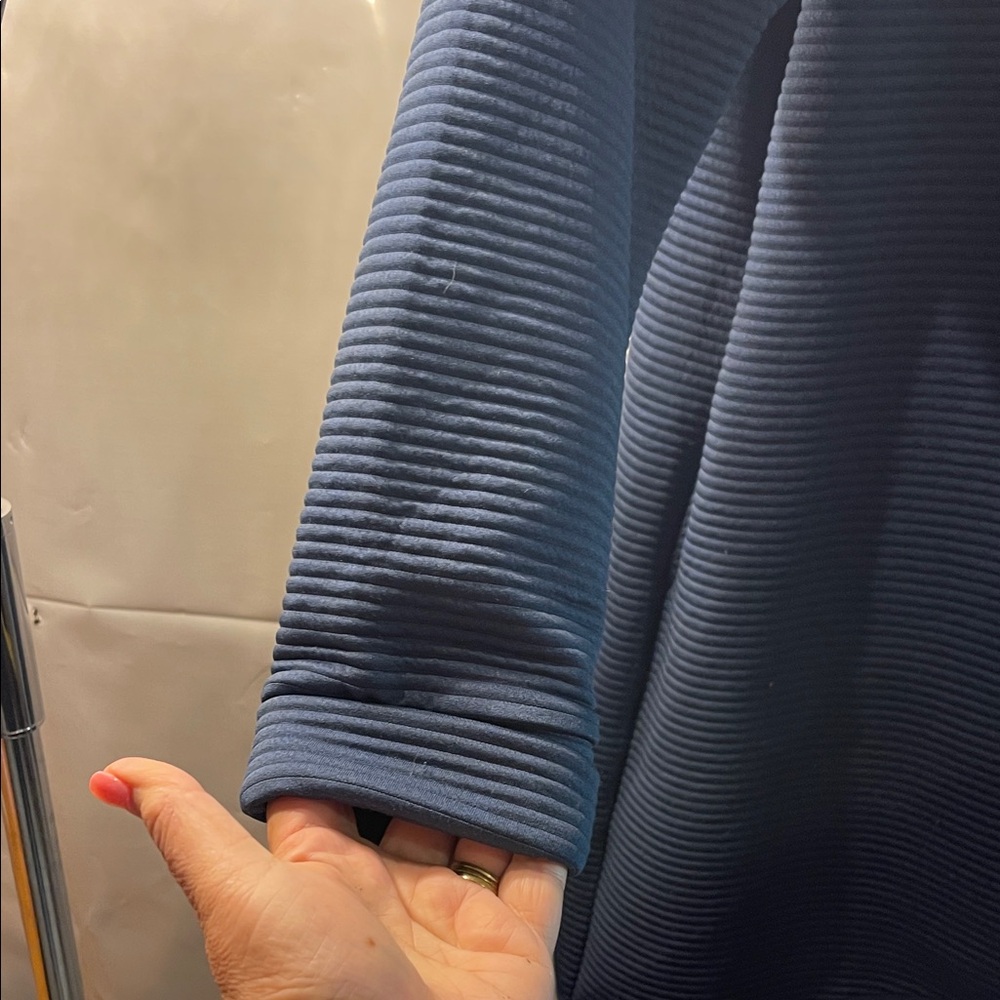 Mondetta Deep Blue Performance Jacket with stretch - Picture 4 of 12